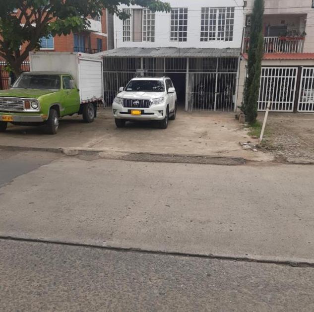 Hospedaje Alferez Real Jamundí المظهر الخارجي الصورة